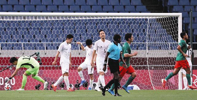 自分たちの基軸を見つけられなかった日本 ラスト分の攻撃には光明 サッカー 風間八宏評論 東京新聞 Tokyo Web
