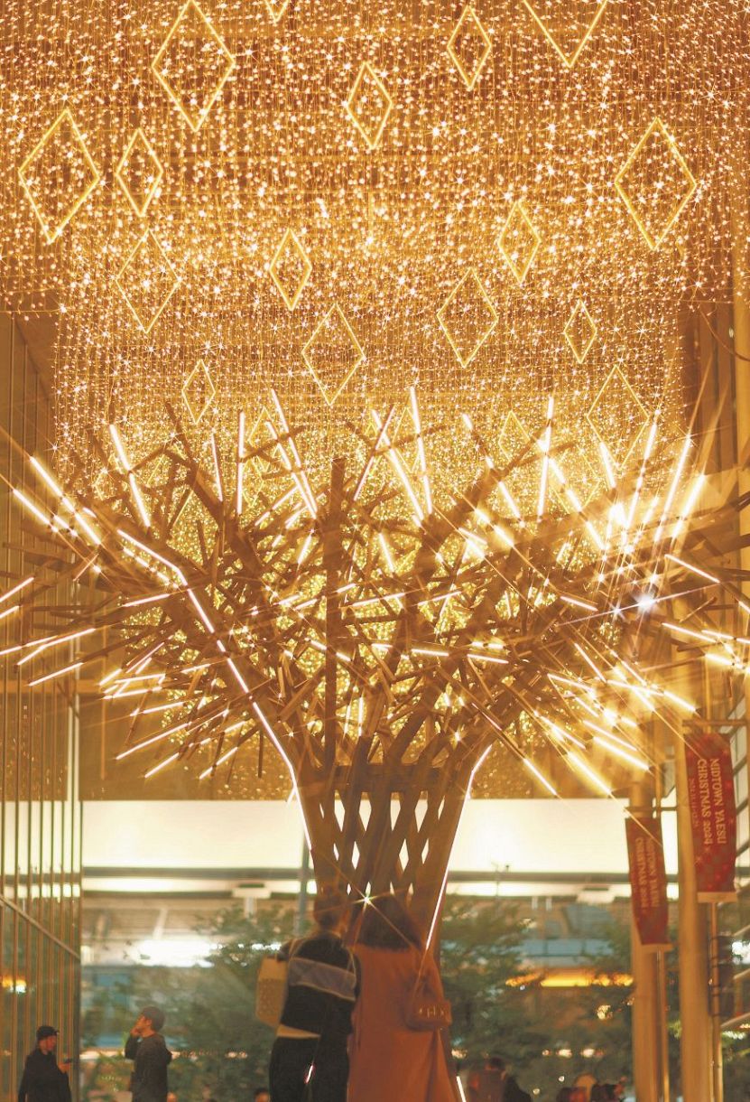 黄金の光に包まれる東京・八重洲 伝統工芸「金継ぎ」をイメージした