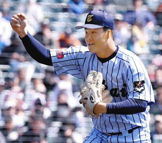 東海大菅生優勝記念Tシャツ 東海大菅生優勝記念Tシャツ - メルカリ