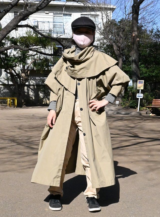 13通りの着こなしができるコート。20代のときにアルバイトしていた下北沢の店の服だ