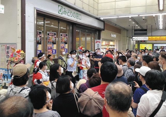 昨年９月の東北フェスの様子＝ＪＲ三鷹駅で（ＪＲ東日本八王子支社提供）
