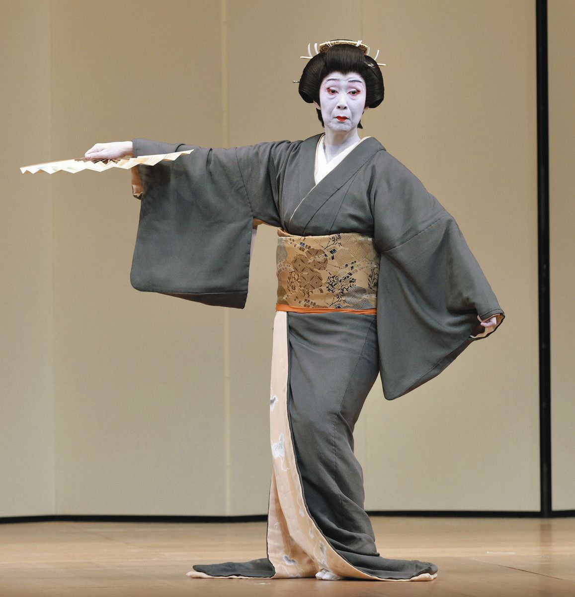 第58回推薦名流舞踊大会 詳報 9流派17人、優美に格調高く：東京新聞