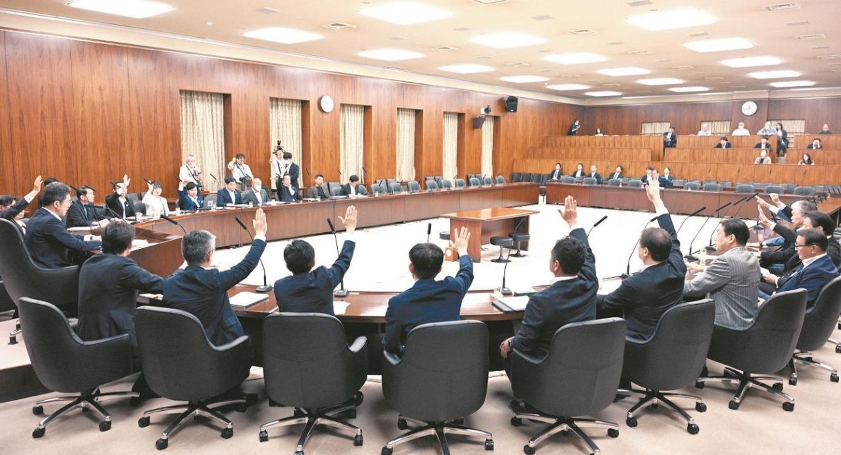 国の「指示権」拡大、不当な運用や現場混乱の恐れは消えず 地方自治法