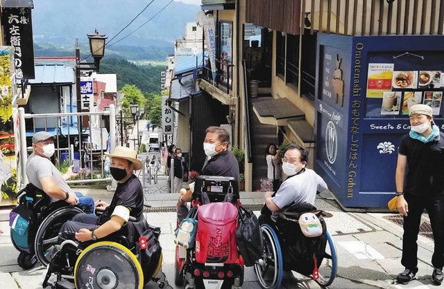 伊香保温泉街 車いすでも散策楽しんで 渋川市がマップ作製 坂の勾配など表記 東京新聞 Tokyo Web 伊香保温泉街 車いすでも散策楽しんで 渋川市がマップ作製 坂の勾配など表記 東京新聞 Tokyo Web