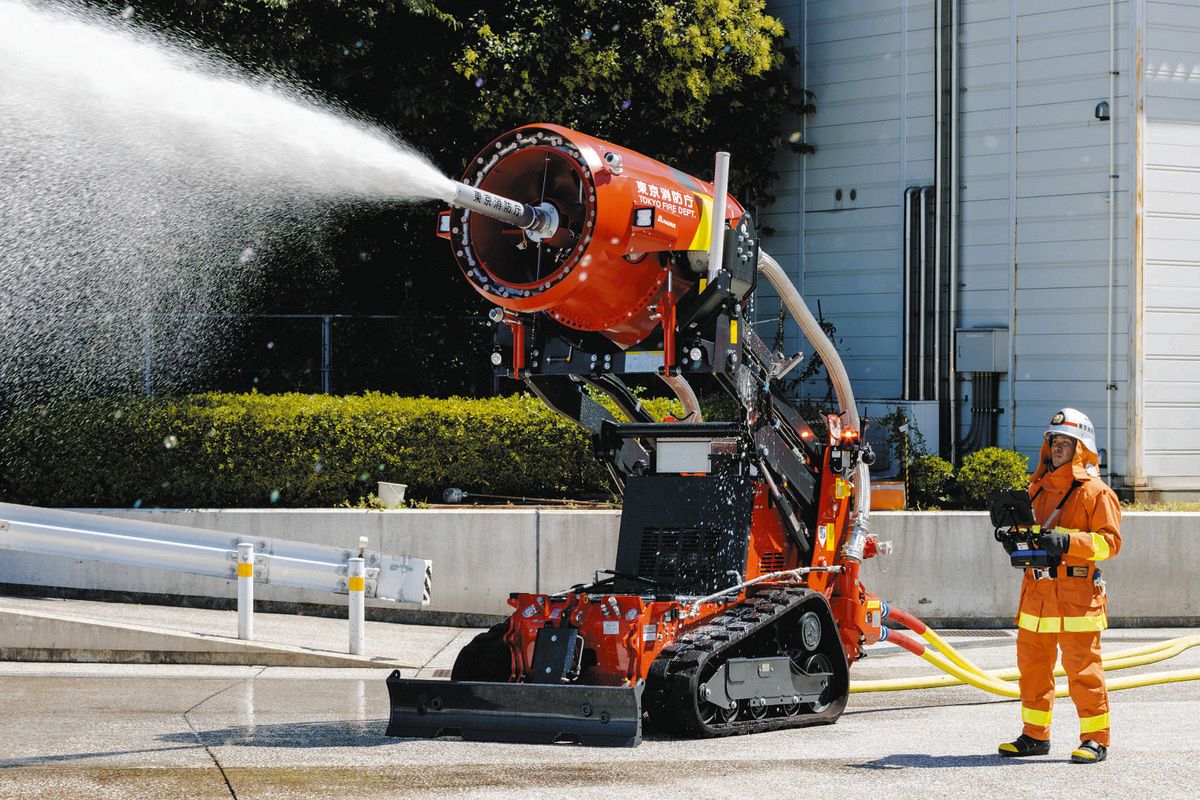 消火ドローンにAIロボ…消防の現場がハイテク機器で変わる 東京消防庁が