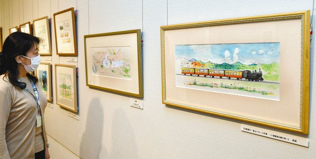 小湊鉄道のトロッコ列車の原画などが展示された企画展＝市川市文学ミュージアムで
