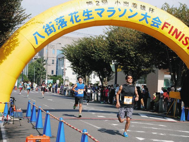 待ちわびたランナー 秋のマラソン開催 木更津・袖ケ浦でアクアライン