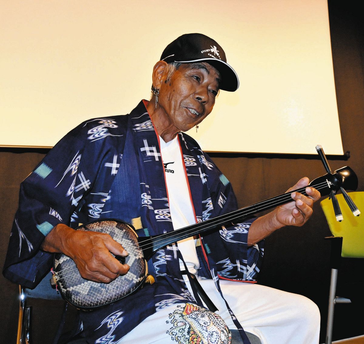80歳の漁師「勝ちゃん」が見つめてきた沖縄 戦闘機の激突、新 80歳の漁師「勝ちゃん」が見つめてきた沖縄 戦闘機の激突、新