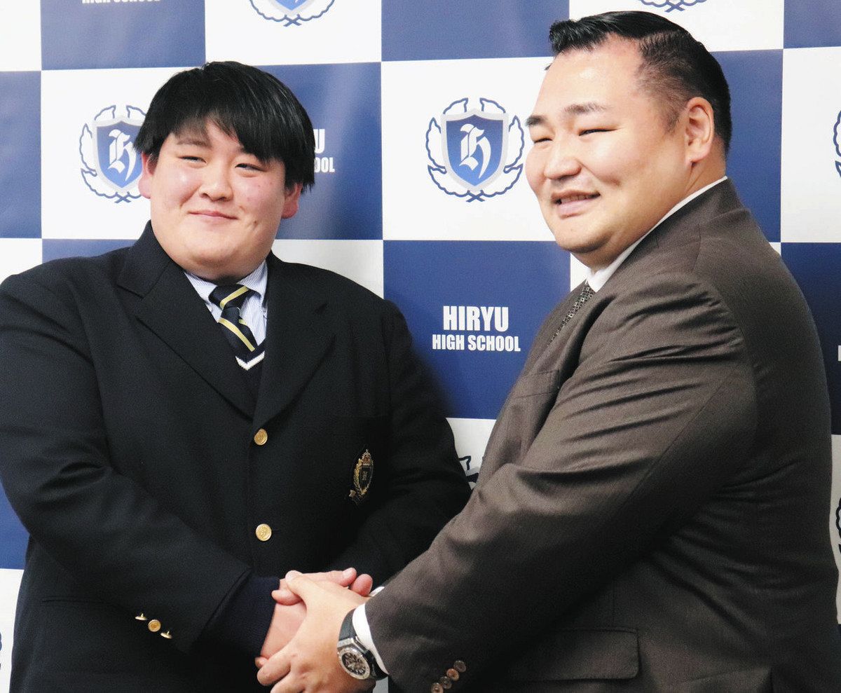 飛龍 飛龍高・白坂さん 大相撲・陸奥部屋へ入門 「関取目指し焦らず上に」：東京新聞デジタル