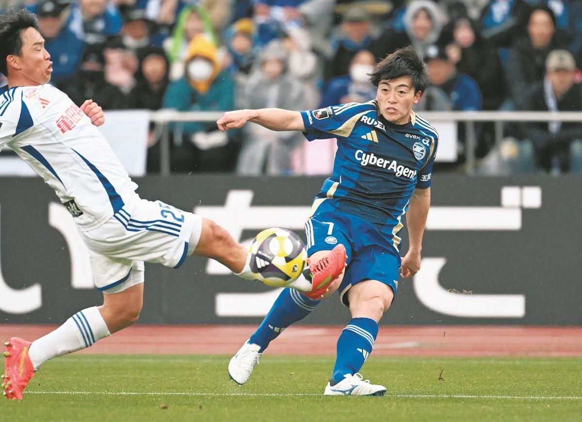 相馬勇紀のアシスト、西村拓真がヘッドで決めた 同学年コンビの連携で 