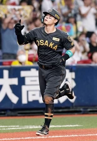 神5―2ヤ（10日） 佐藤輝明、31号含む4安打：東京新聞デジタル