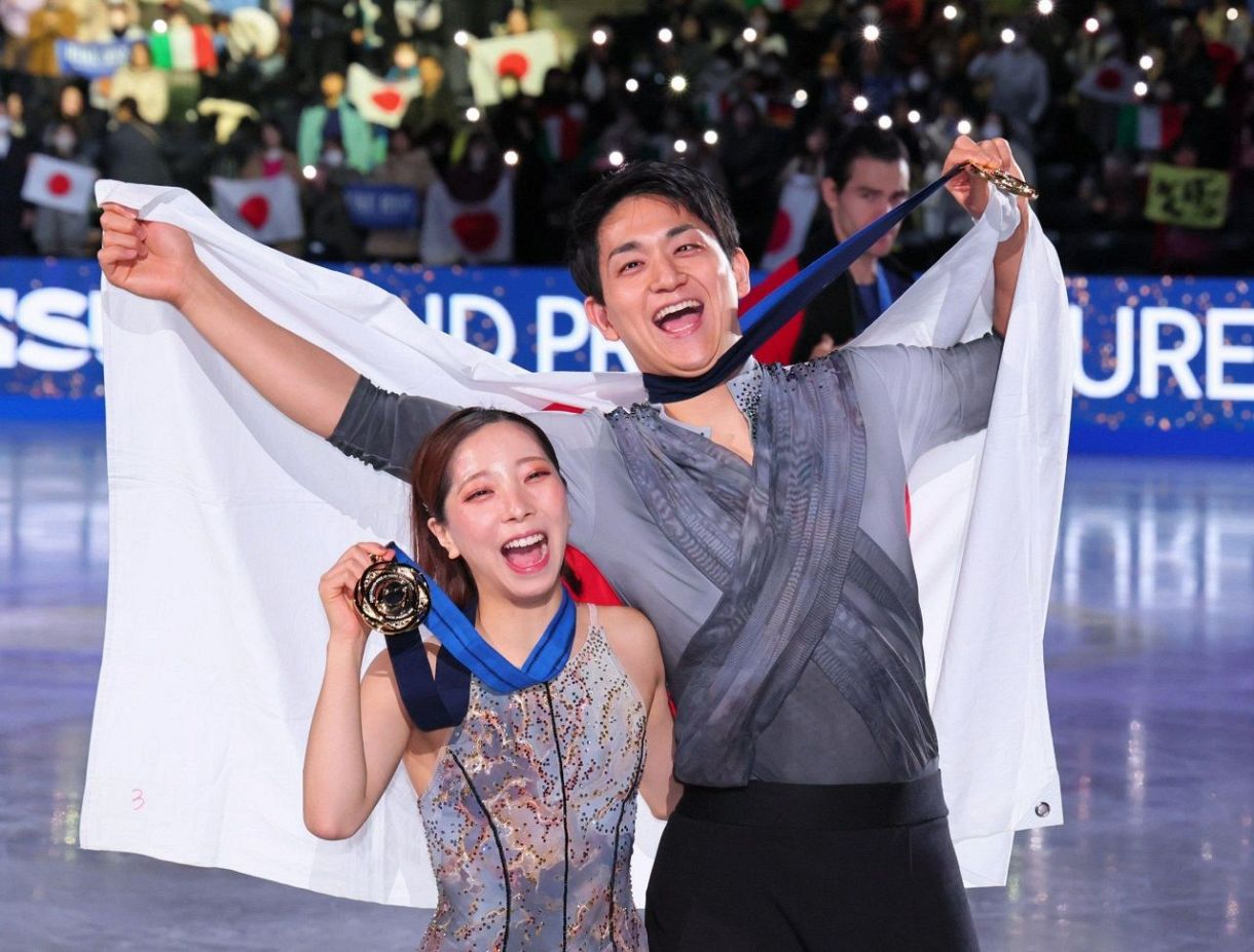 フィギュアスケートGPファイナル りくりゅうペア 3年ぶり優勝：東京