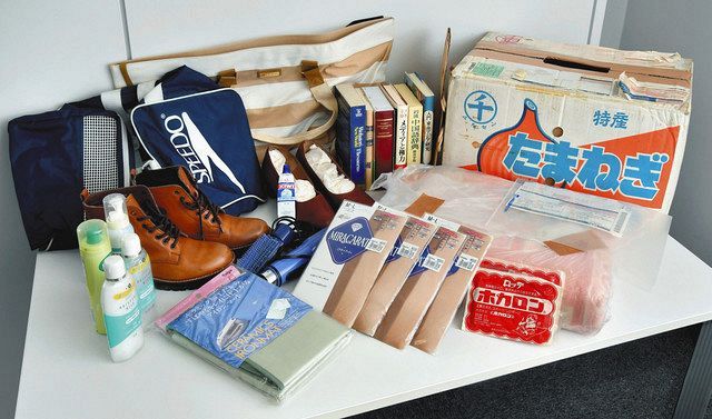 靴や化粧品、辞書など小林順子さんが留学先へ送った荷物