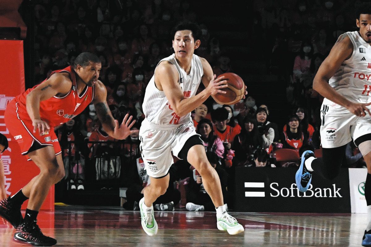 アルバルク東京「動」の小酒部泰暉「静」の大倉颯太…司令塔2人の 