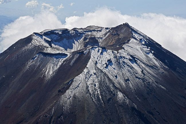 富士山が初冠雪：東京新聞デジタル