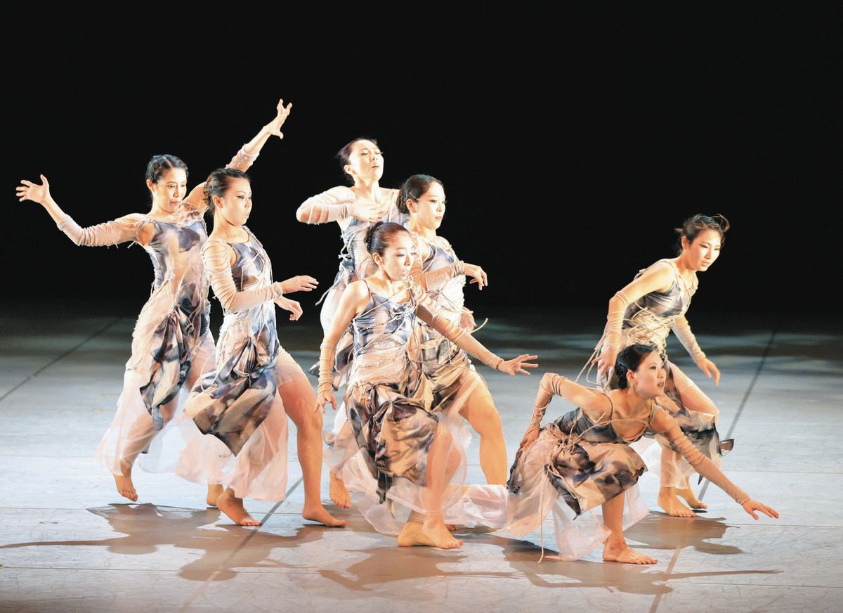 第53回現代舞踊展、新宿文化センター大ホールで開幕 初日は11作品上演