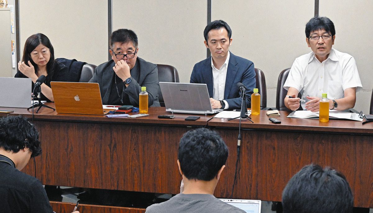 急にルール変更、運転免許の更新が不可能に…「生活の足奪わないで」非