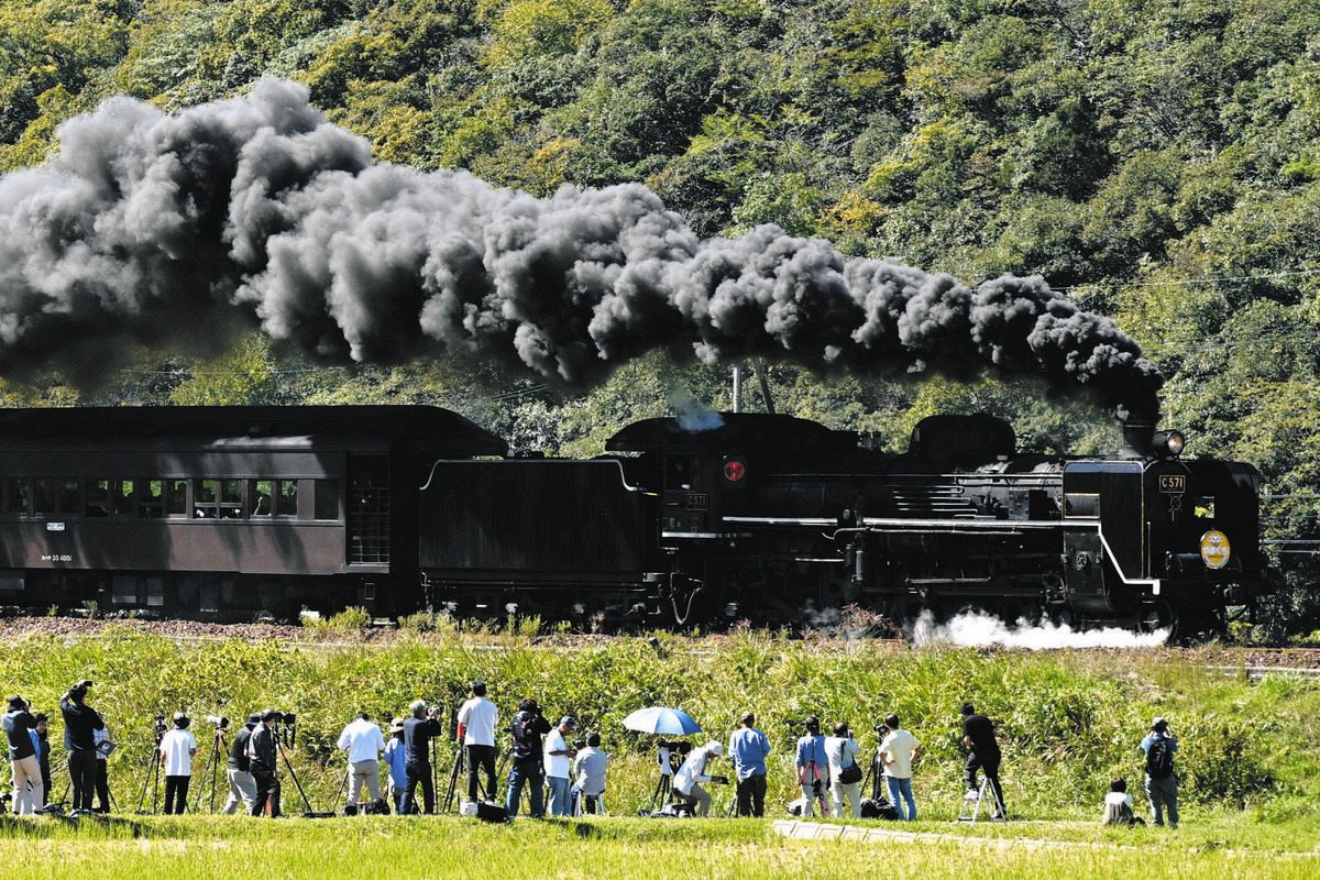 不死鳥SL「C57形1号機」6年ぶり復活ラン 脱線転覆、震災…波乱の歴史89