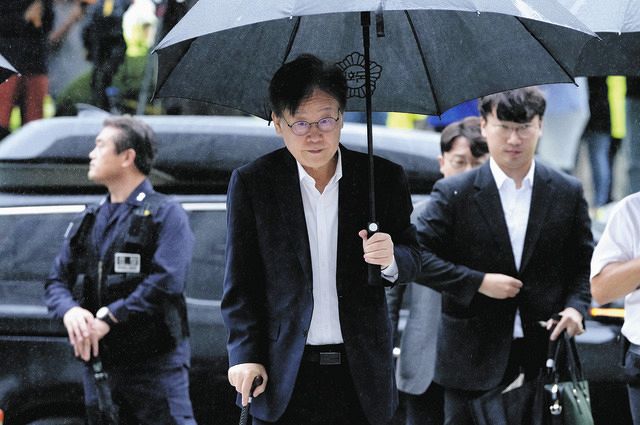 제1야당 이재명 대표에 대한 구속영장 청구가 논의 중이다.  총선을 앞두고 정당이 분열하다: 도쿄신문 TOKYO Web