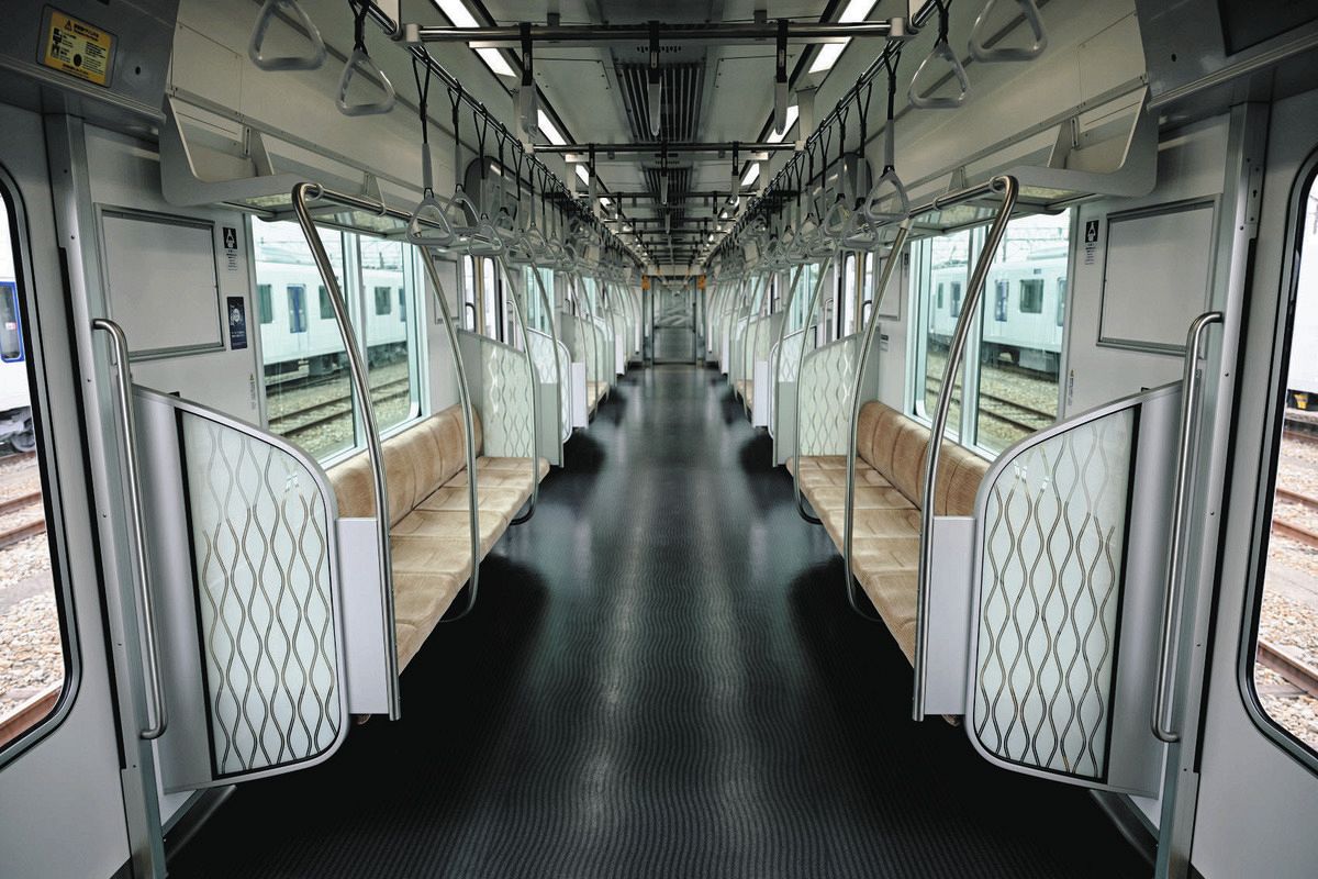 東武東上線の新型通勤電車90000系、前面は「逆スラント式」 川舟を