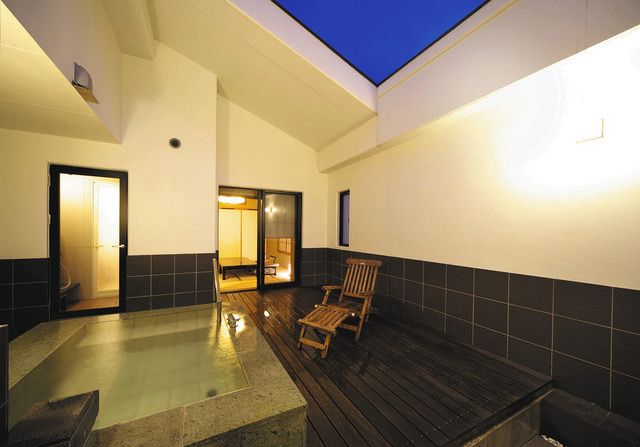 山崎まゆみのようこそ バリアフリー温泉 旅の計画 宿選び編 確認したい湯船の形 東京新聞 Tokyo Web