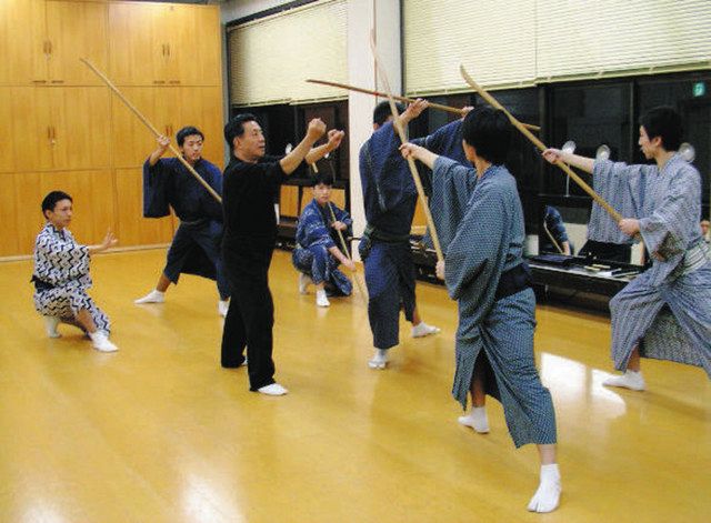 国立劇場での歌舞伎俳優研修の様子（国立劇場養成課提供）　　　　 