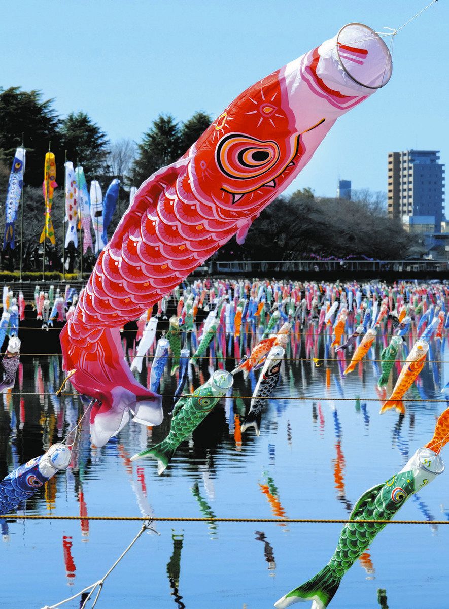 行ってみたら＞colours 街の色 自然の色 春の風に舞う 群馬・館林