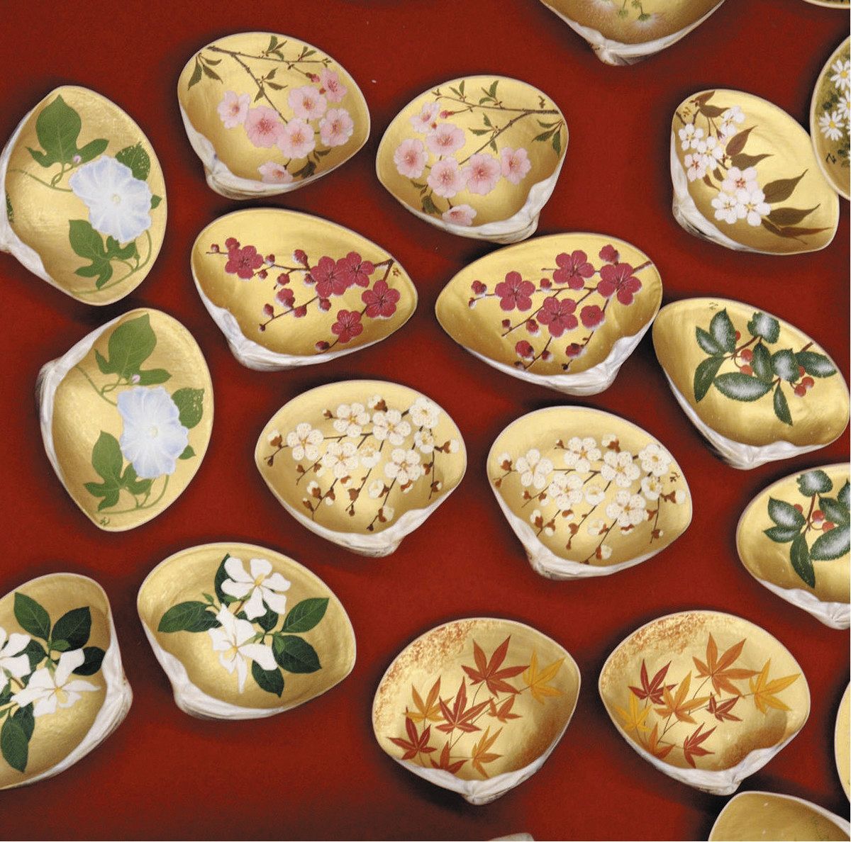 平安の遊び「貝合わせ」たしなむ 八王子で貝絵作家・伊藤さん体験会