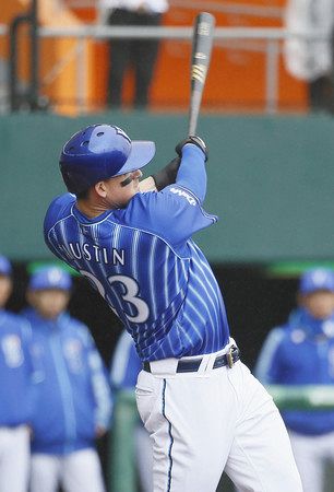 オースティン 横浜の新主砲 プロ野球オープン戦開幕 東京新聞 Tokyo Web