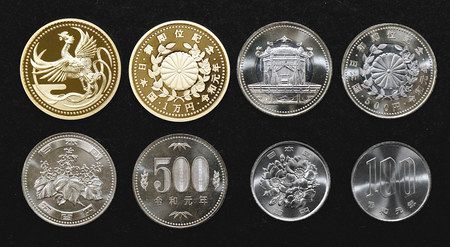 令和元年　天皇陛下御即位記念硬貨500円 令和元年500円硬貨50枚美術品/アンティーク