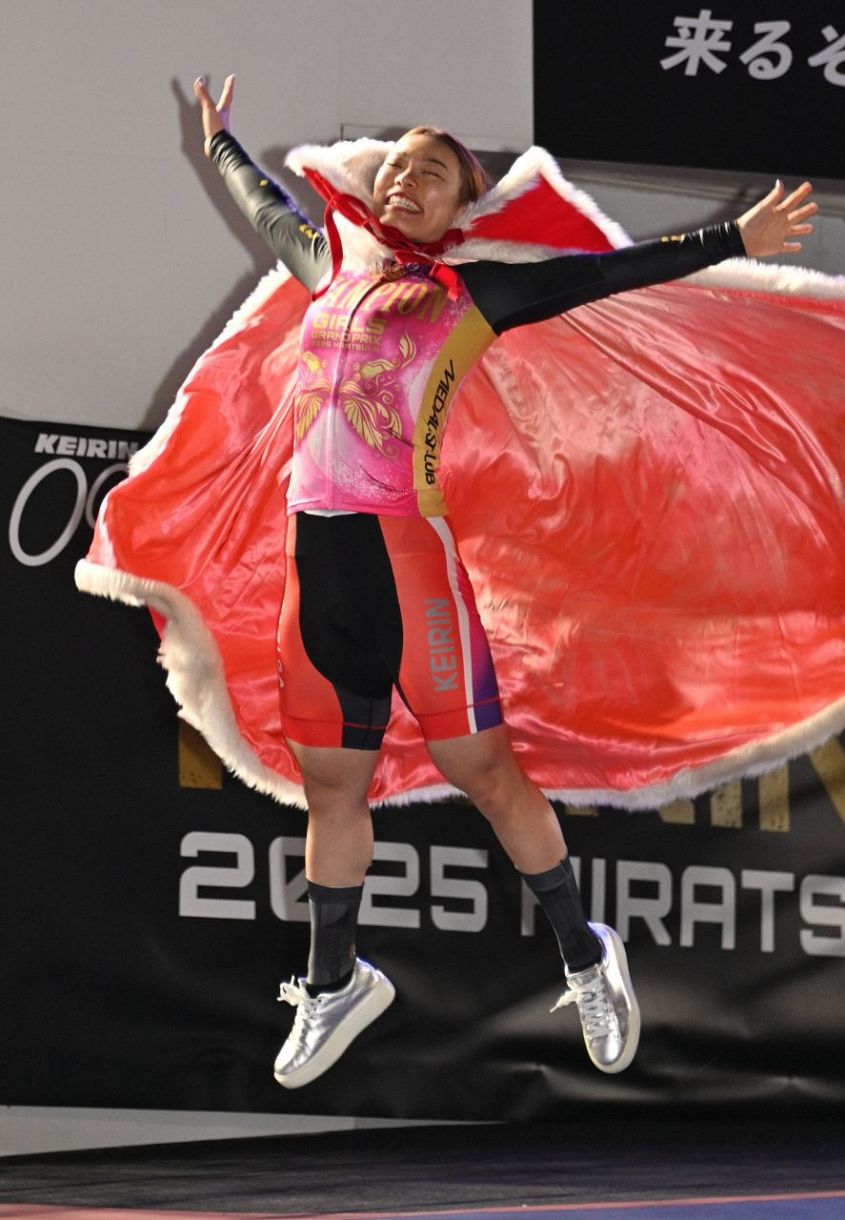 競輪 佐藤水菜がガールズグランプリ優勝＆全G1制覇：東京新聞デジタル