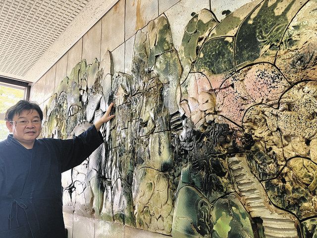 幻の陶壁画に光 足利の浄因寺描いた北斎の世界観再現 四半世紀ぶり完全