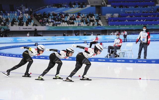 連覇へ 高木美帆ら日本女子団体パシュート 五輪新記録で準決勝進出 スピードスケート 東京新聞 Tokyo Web