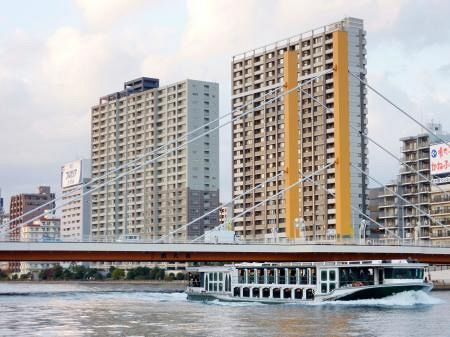 東京舞台さんぽ】「東京新大橋雨中図」 兄嫁と見つめた、隅田川 東京舞台さんぽ】「東京新大橋雨中図」 兄嫁と見つめた、隅田川