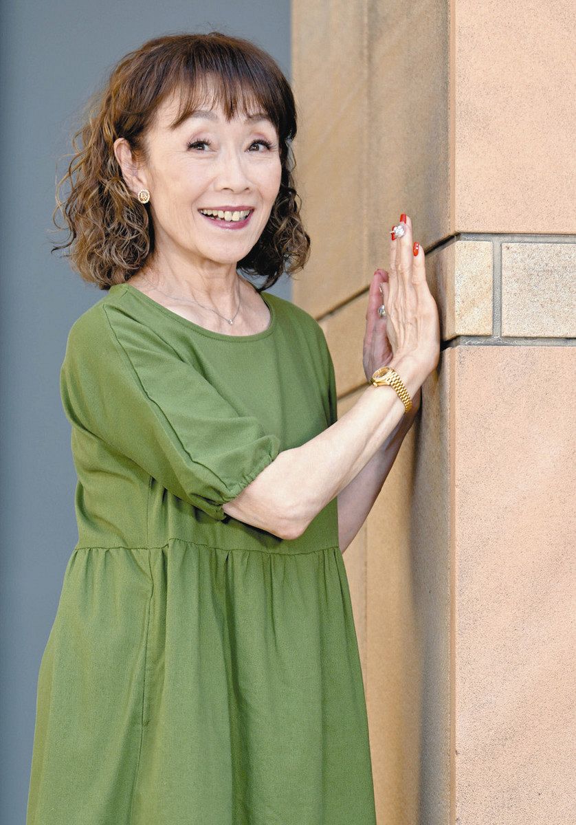 伊藤咲子　写真集 私の東京物語＞伊藤咲子（1） 50年後の「ひまわり娘」：東京新聞デジタル