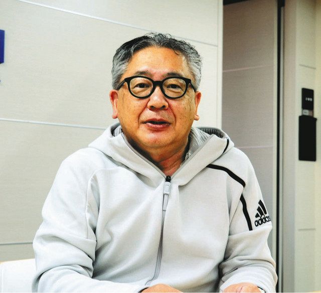 日本脚本家連盟（鎌田敏夫理事長）では、演芸部門総代を務める佐藤かんじさん
