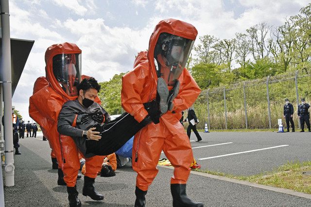 G7を前に成田空港で化学テロ想定訓練 200人が参加し手順確認：東京新聞デジタル