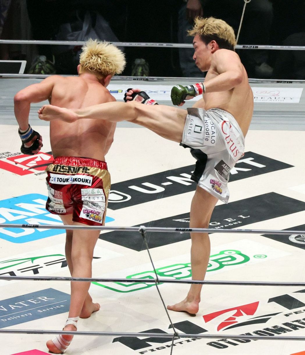 RIZIN男祭り 朝倉未来復活勝利：東京新聞デジタル