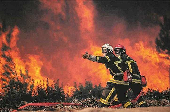 欧州にまた強烈熱波 英国で40 超え初観測 死者も フランスでは大規模山火事で3万7000人避難 東京新聞 Tokyo Web