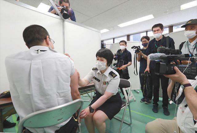 大阪は25分で全枠2万5000件埋まる 防衛省の高齢者向けワクチン大規模接種で予約開始 新型コロナ 東京新聞 Tokyo Web