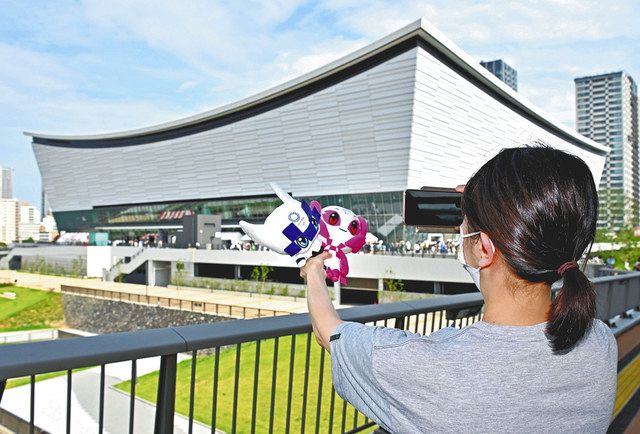 東京オリンピックオフィシャル ミライトワ こけし 鋭く
