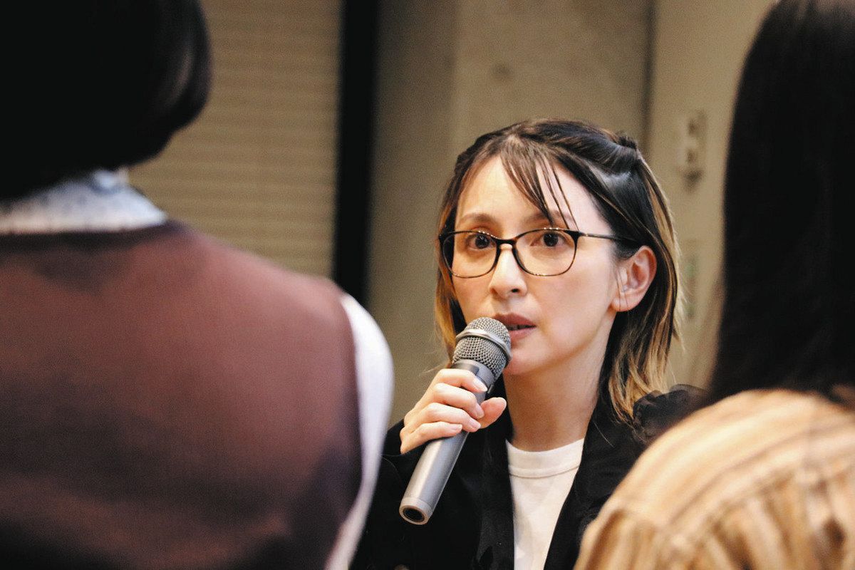 奥菜恵、学生を前に特別講座 桜美林大で「表現者としての心構え」伝授