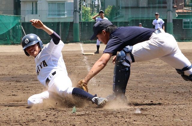 史上初 3校連合が県大会で優勝 結成は直前 手話で団結 高校軟式野球 大宮ろう 浦和ルーテル 慶応志木 東京新聞 Tokyo Web