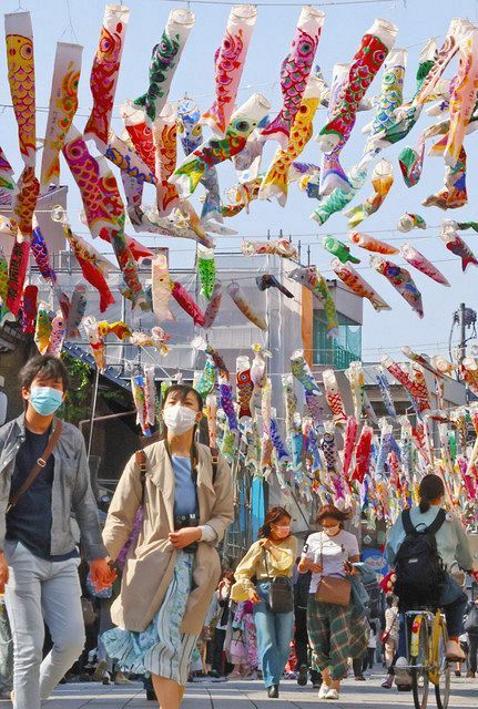 こいのぼり800匹 気分も虹色 埼玉 川越の 大正浪漫夢通り 東京新聞 Tokyo Web