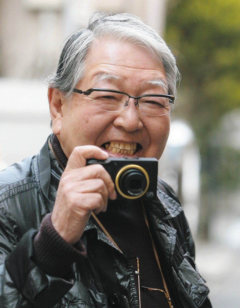 油彩 河合恒人【薔薇】F8 日本美術家連盟会員　ロマン派美術協会理事長　共箱 薔薇刑 作品32（1961年） 三島由紀夫がくわえた赤い薔薇＜一枚の