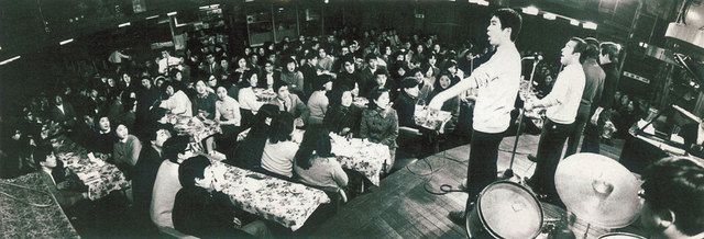 動画あり】発祥の地・新宿の老舗「歌声喫茶」が休店 いつかまたともしびを：東京新聞 TOKYO Web