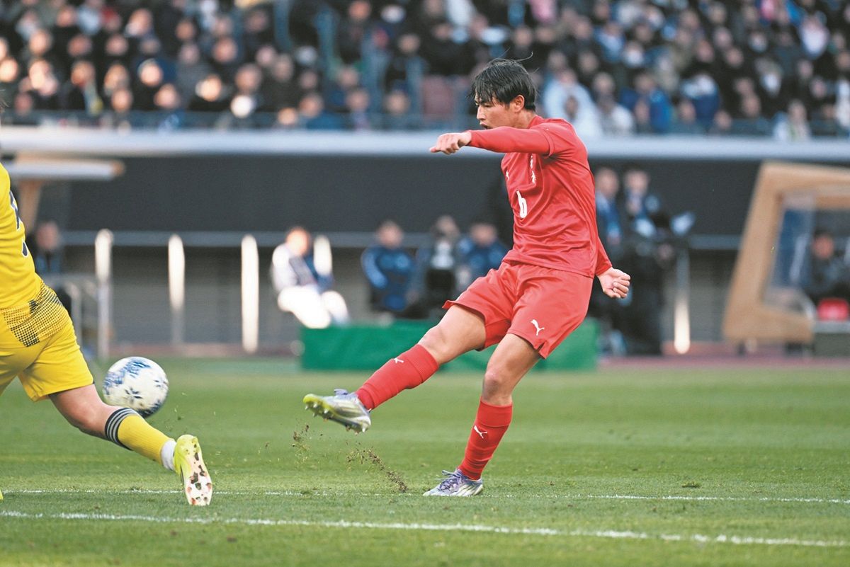 神村学園が初優勝、自分たちの「楽しいサッカー」で「夏冬連覇」 技術