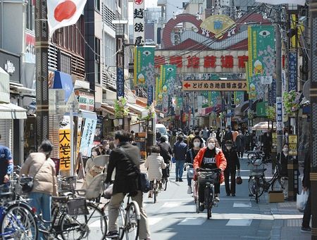 新宿 渋谷は激減したが 巣鴨はわずか１０ 減 地元商店街の混雑あらわに 東京新聞 Tokyo Web