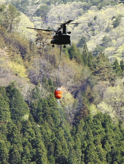 群馬 みどり市の山火事で消火活動続く 山中の住宅が全焼 1人の遺体見つかる 住人の70代男性か 東京新聞 Tokyo Web