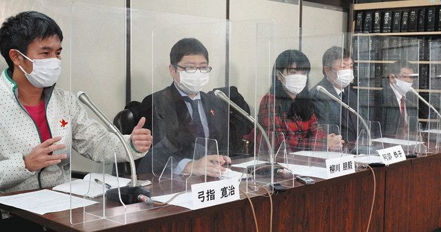 団体発足の意気込みを語る「犯罪に巻き込まれた人々の支援」の共同代表ら＝１４日、東京・霞が関の司法クラブで